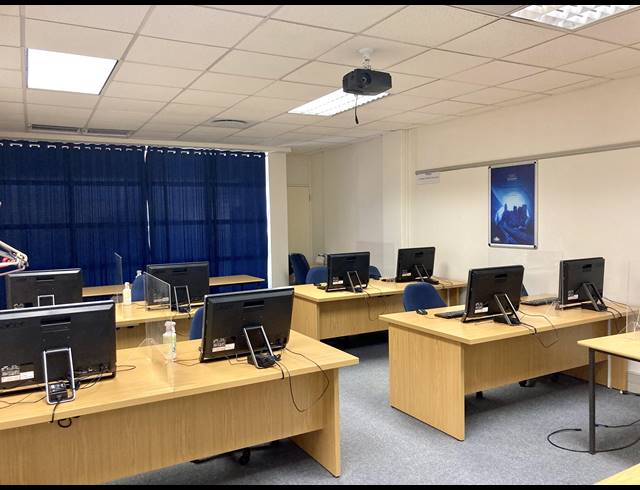 197M² OFFICE FOR SALE IN UMHLANGA RIDGE